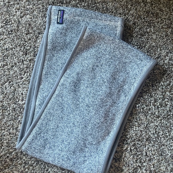 Gray Patagonia scarf - Picture 1 of 2